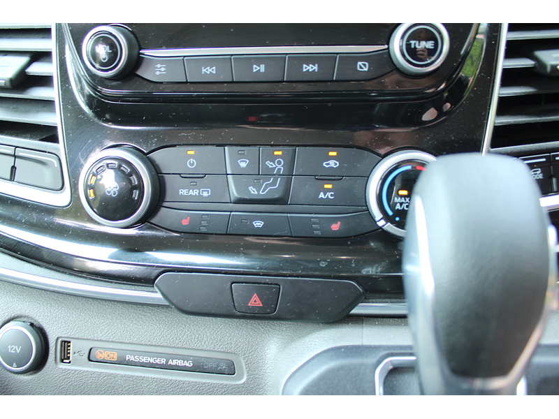 Ford GM Chorus - Auto 5 seats plus one wheelchair - RARE Single passenger seat 2.0 5dr WAV Automatic Diesel
