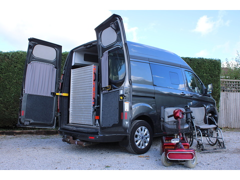 Auto Camper Hi-line Wheelchair access Day van 2 5dr MPV manual diesel