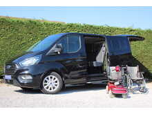 Ford Tourneo Custom GM Quantum Automatic - low floor wheelchair car