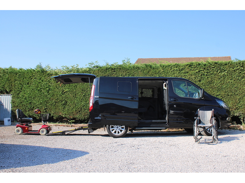 Ford GM Quantum Automatic - low floor wheelchair car 2.0 5dr WAV Automatic Diesel