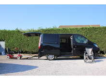 Ford Tourneo Custom GM Quantum Automatic - low floor wheelchair car