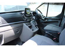 Ford Tourneo Custom GM Quantum Automatic - low floor wheelchair car