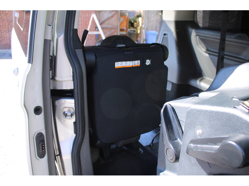 Ford McMeel Freestyle 4 seat wheelchair access car 2.0 5dr WAV Manual Diesel