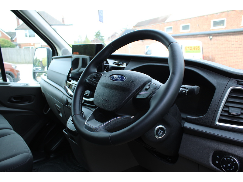 Ford 350 L3 H2 Limited 165ps - 8 speed Automatic 2.0 5dr large van Automatic Diesel