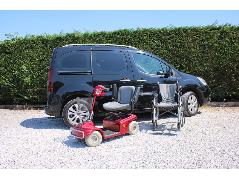 Citroen Plus 1.6D GM Coachworks Blaze Wheelchair access car - Super value & condition 1.6 5dr WAV Manual Diesel