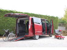 Ford Tourneo Custom Alled Independence RE - Low floor wheelchair car - Super looking in Red