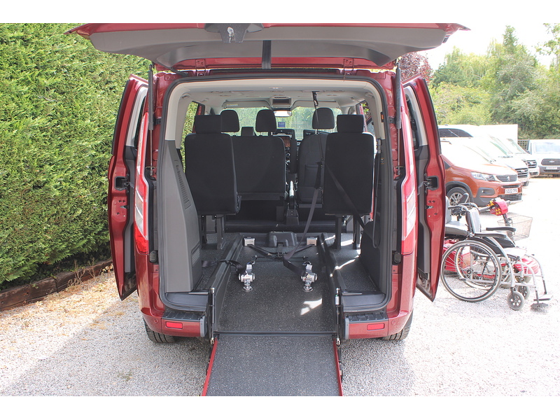 Ford Alled Independence RE - Low floor wheelchair car - Super looking in Red 2.0 5dr WAV Manual Diesel