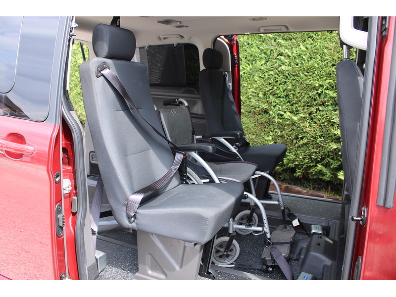 Ford Alled Independence RE - Low floor wheelchair car - Super looking in Red 2.0 5dr WAV Manual Diesel