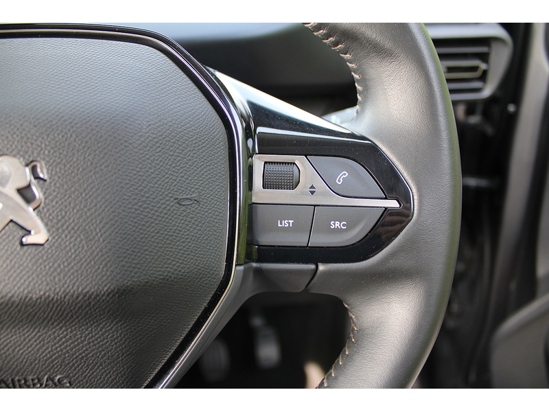 Peugeot Allure Allied Horizon RE 3 seats plus one wheelchair car - low miles - great condition 1.5 5dr WAV Manual Diesel