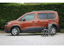 Peugeot Rifter Allure - Allied Horizon RE wheelchair car - 6 speed manual - rear park camera - low miles