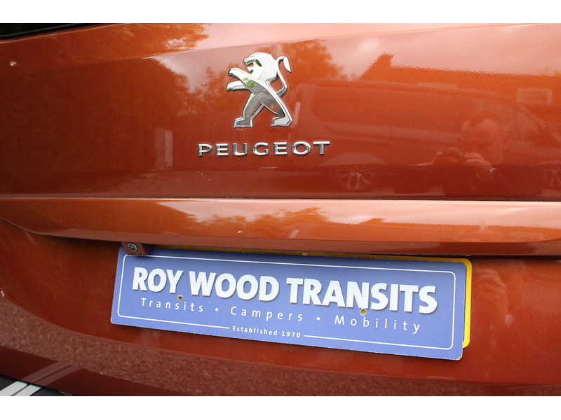 Peugeot Allure - Allied Horizon RE wheelchair car - 6 speed manual - rear park camera - low miles 1.5 5dr WAV Manual Diesel