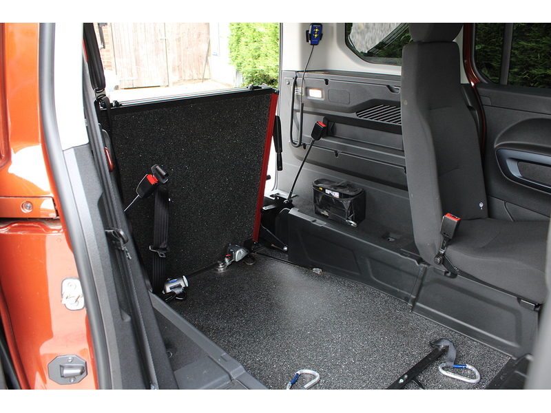 Peugeot Allure - Allied Horizon RE wheelchair car - 6 speed manual - rear park camera - low miles 1.5 5dr WAV Manual Diesel