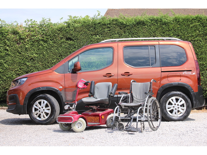 Peugeot Allure Allied Horizon RE Wheelchair access car - GREAT VALUE FOR MONEY 1.5 5dr wav Manual Diesel