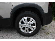 Peugeot Rifter Allure - Allied Horizon RE - Great looking wheelchair access car