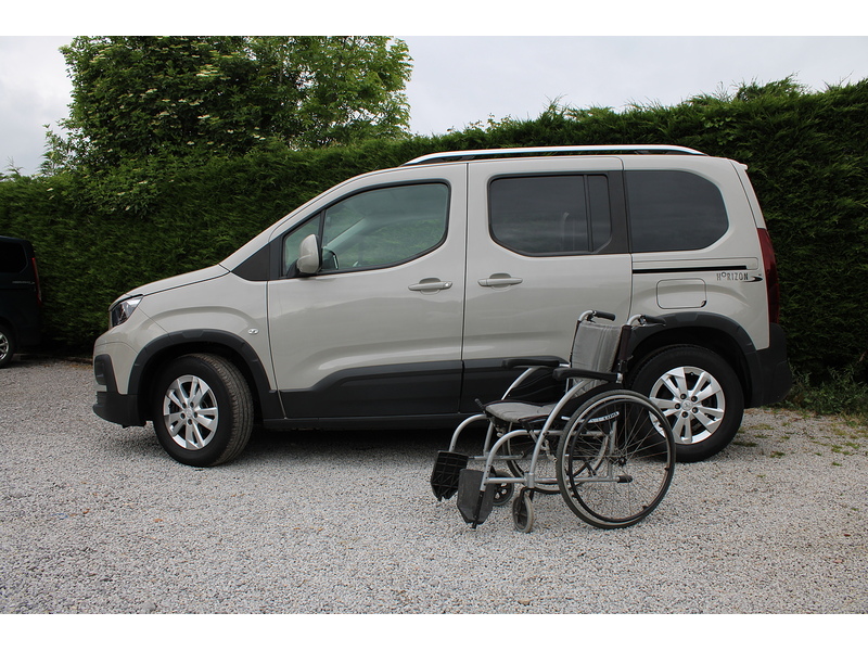 Peugeot Allure - Allied Horizon RE - Great looking wheelchair access car 1.5 5dr WAV Manual Diesel