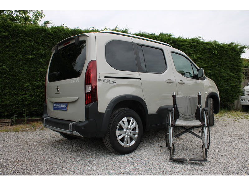 Peugeot Allure - Allied Horizon RE - Great looking wheelchair access car 1.5 5dr WAV Manual Diesel