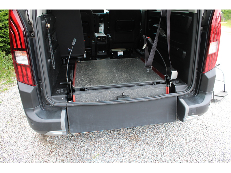 Peugeot Allure - Allied Horizon RE - Great looking wheelchair access car 1.5 5dr WAV Manual Diesel