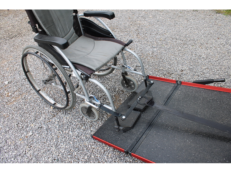 Peugeot Allure - Allied Horizon RE - Great looking wheelchair access car 1.5 5dr WAV Manual Diesel