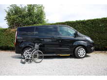 Ford Tourneo Custom Allied Independence - Very practical 6 seats plus one wheelchair car - Ultra low miles