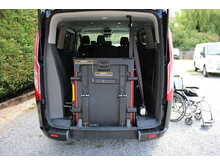 Ford Tourneo Custom Allied Independence - Very practical 6 seats plus one wheelchair car - Ultra low miles