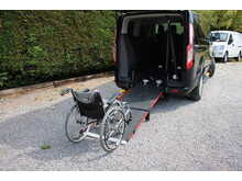 Ford Tourneo Custom Allied Independence - Very practical 6 seats plus one wheelchair car - Ultra low miles