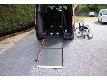 Ford Tourneo Custom Allied Independence - Very practical 6 seats plus one wheelchair car - Ultra low miles