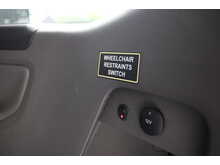 Ford Tourneo Custom Allied Independence - Very practical 6 seats plus one wheelchair car - Ultra low miles