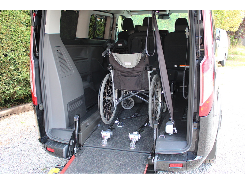 Ford Allied Independence - Very practical 6 seats plus one wheelchair car - Ultra low miles 2.0 5dr wav Manual Diesel