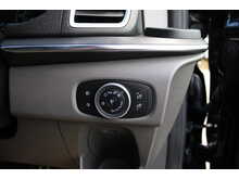 Ford Tourneo Custom Allied Independence - Very practical 6 seats plus one wheelchair car - Ultra low miles