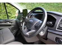 Ford Tourneo Custom Allied Independence - Very practical 6 seats plus one wheelchair car - Ultra low miles