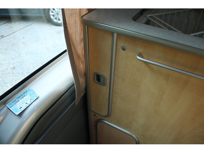 Westfalia Nugget Hi Top 4 berth Camper Van - STUNNING CONDITION THROUGHOUT - 32