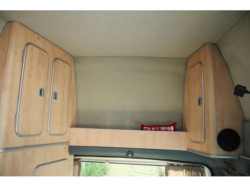 Westfalia Nugget Hi Top 4 berth Camper Van - STUNNING CONDITION THROUGHOUT - 55