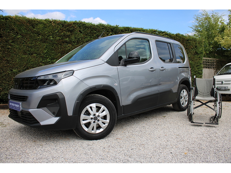 Peugeot Allied Horizon RE - Latest model, great looking Wheelchair access car 1.5 5dr WAV Manual Diesel