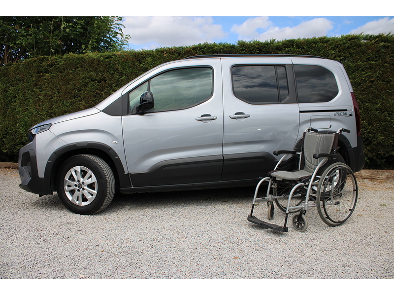 Peugeot Allied Horizon RE - Latest model, great looking Wheelchair access car 1.5 5dr WAV Manual Diesel