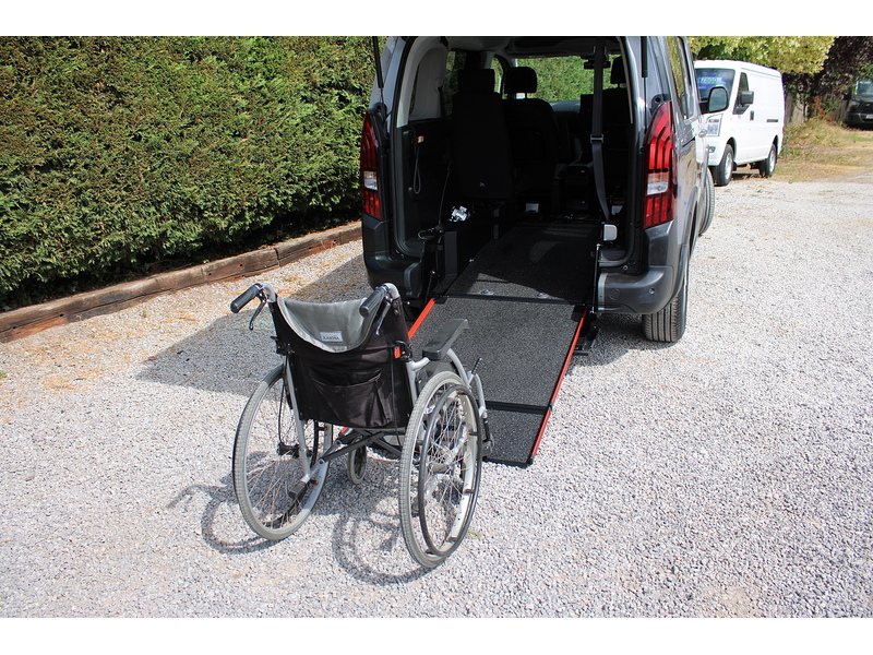 Peugeot Allied Horizon RE - Latest model, great looking Wheelchair access car 1.5 5dr WAV Manual Diesel