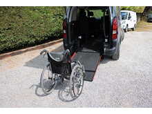 Peugeot Rifter Allied Horizon RE - Latest model, great looking Wheelchair access car