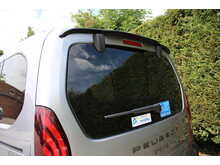 Peugeot Rifter Allied Horizon RE - Latest model, great looking Wheelchair access car