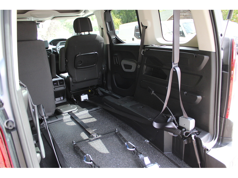 Peugeot Allied Horizon RE - Latest model, great looking Wheelchair access car 1.5 5dr WAV Manual Diesel