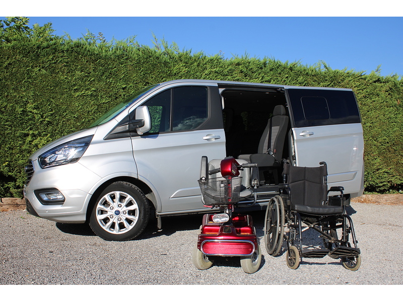 Ford McMeel Family - 4 seats plus one wheelchair - Rare single passenger seat 2.0 5dr wav Automatic Diesel