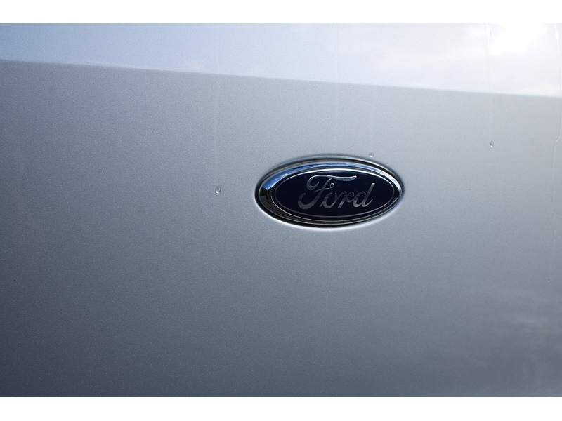 Ford McMeel Family - 4 seats plus one wheelchair - Rare single passenger seat 2.0 5dr wav Automatic Diesel