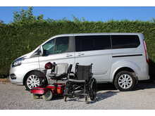 Ford Tourneo Custom McMeel Family - 4 seats plus one wheelchair - Rare single passenger seat