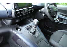 Peugeot Rifter Allure XL Allied Horizon RS 5 seats plus one wheelchair access car