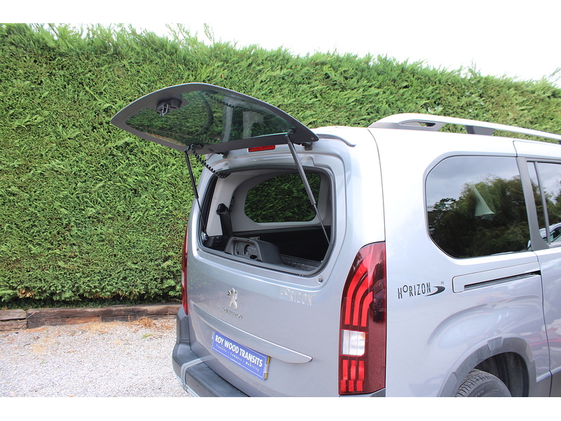Peugeot Allure XL Allied Horizon RS 5 seats plus one wheelchair access car 1.5 5dr WAV Manual Diesel