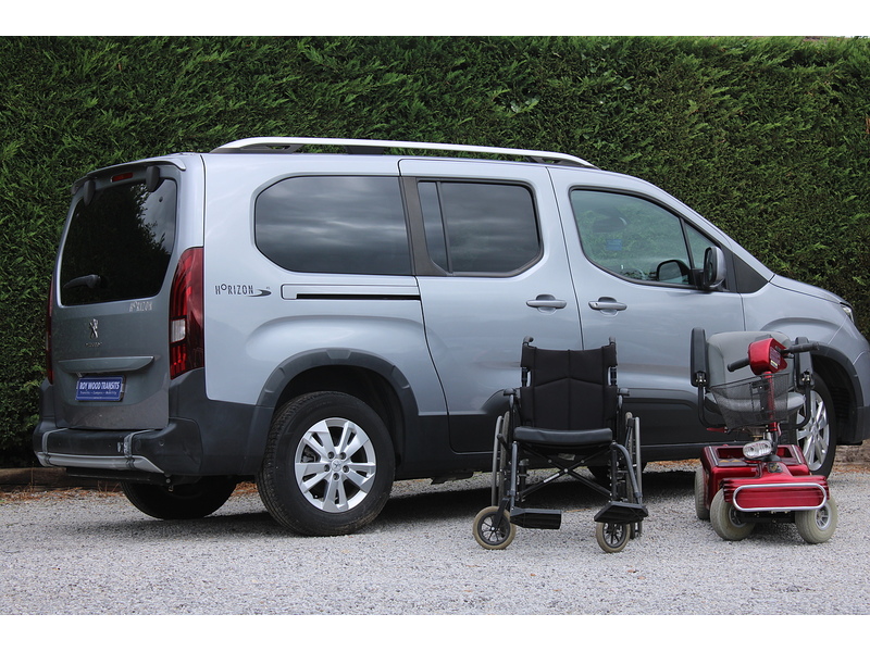 Peugeot Allure XL Allied Horizon RS 5 seats plus one wheelchair access car 1.5 5dr WAV Manual Diesel