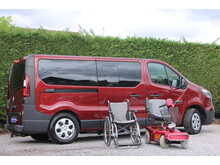 Renault Trafic LL30 Business - RARE Dual turney seat wheelchair access car