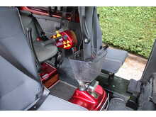 Renault Trafic LL30 Business - RARE Dual turney seat wheelchair access car