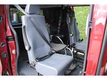 Renault Trafic LL30 Business - RARE Dual turney seat wheelchair access car