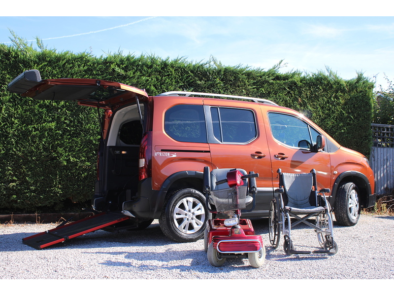 Peugeot Allure Allied Horizon RE - great value 2 seat plus one wheelchair car 1.5 5dr WAV Manual Diesel