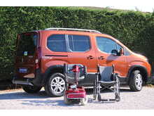 Peugeot Rifter Allure Allied Horizon RE - great value 2 seat plus one wheelchair car