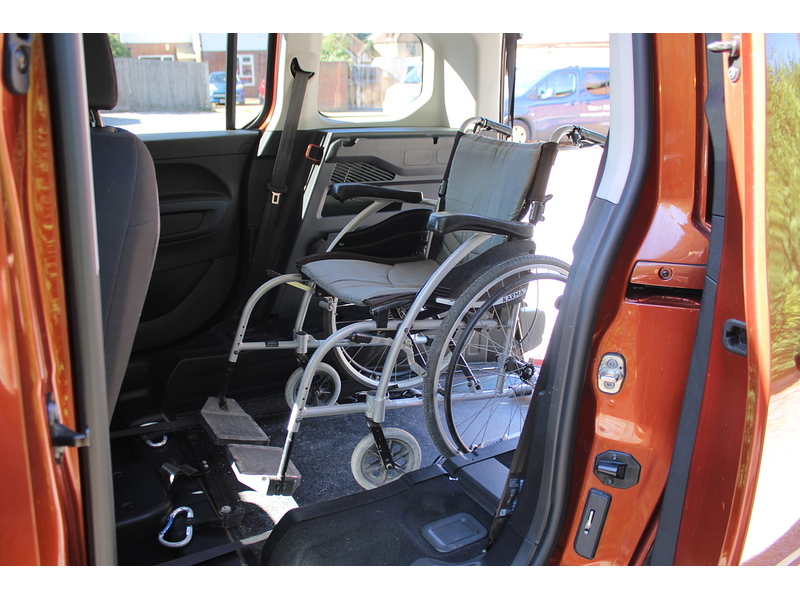 Peugeot Allure Allied Horizon RE - great value 2 seat plus one wheelchair car 1.5 5dr WAV Manual Diesel